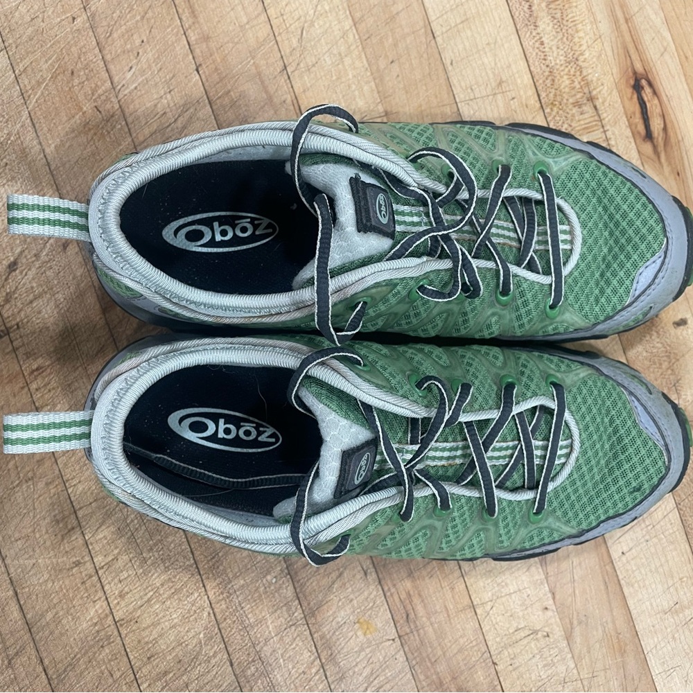 Green and Gray Trail Running Shoes with Breathable Mesh - Picture 9 of 9